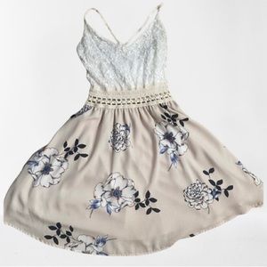 Boho/floral sleeveless dress